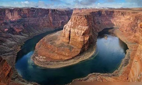 脸上突然起了小水泡特别小-脸上突然起了很多肿块网 - 网站提供脸上突然长了很多小疙瘩小常识、脸上突然长了很多小疙瘩
